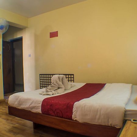 Hotel Meera Pokhara Exterior foto