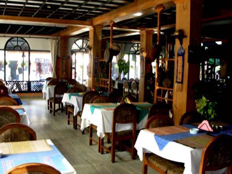 Hotel Meera Pokhara Exterior foto