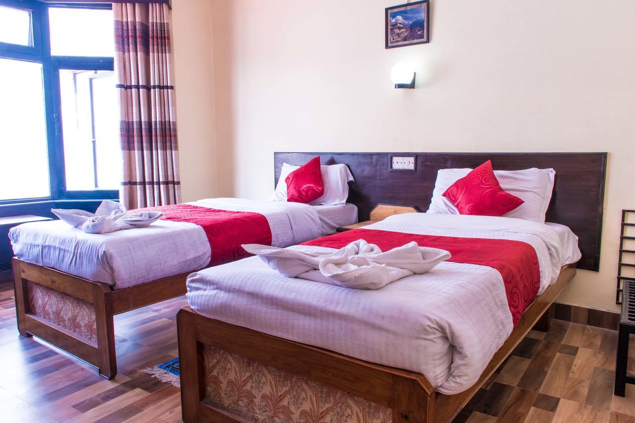 Hotel Meera Pokhara Exterior foto